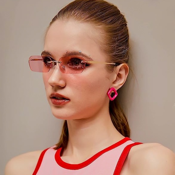 Women's Pink Tint Gold Frame Y2K UV Protection Fashion Rectangle Sunglasses - Picture 3 of 6